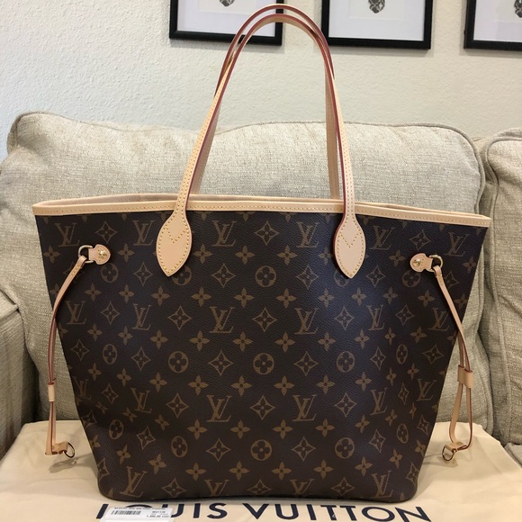 Louis Vuitton Handbags - Louis Vuitton Neverfull mm
